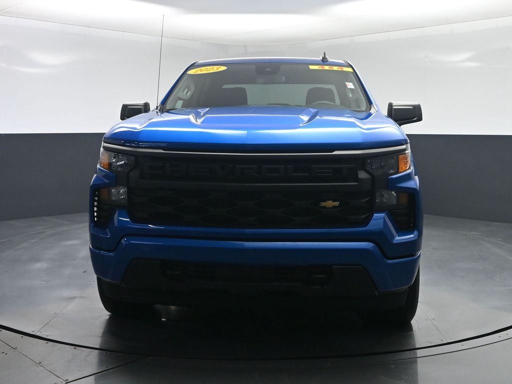 2023 Chevrolet Silverado Custom
