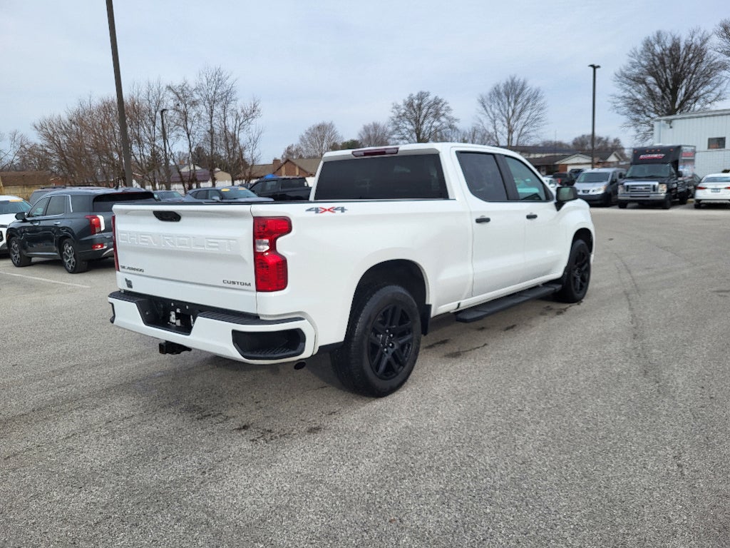 2023 Chevrolet Silverado Custom