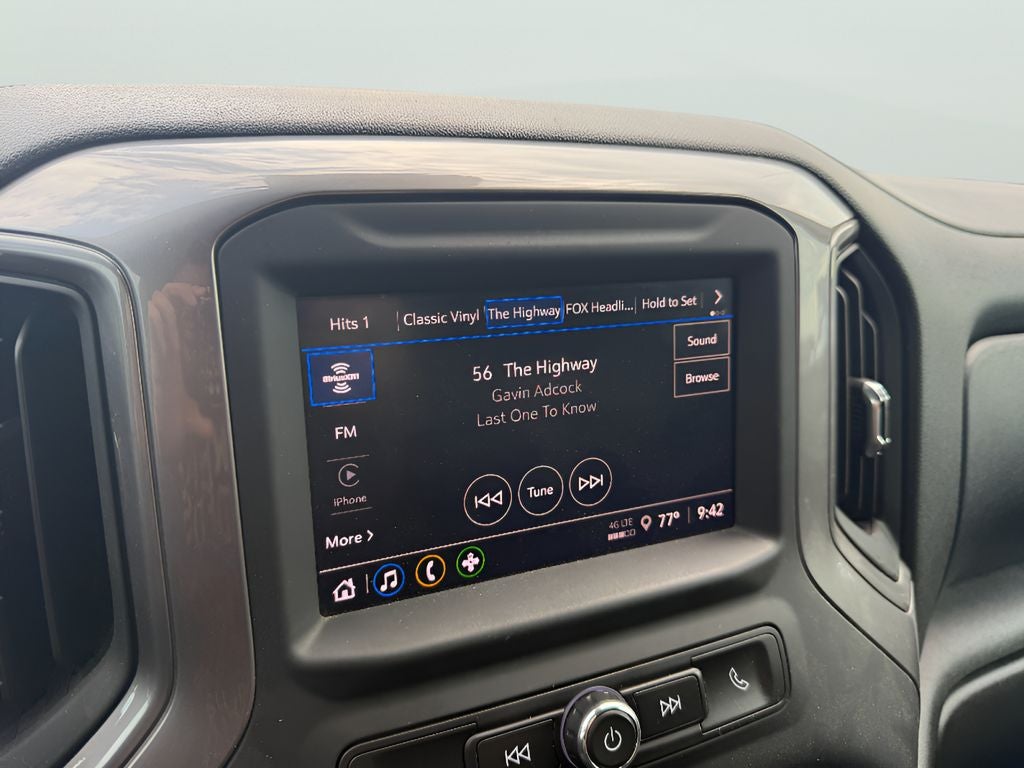 2023 Chevrolet Silverado Custom