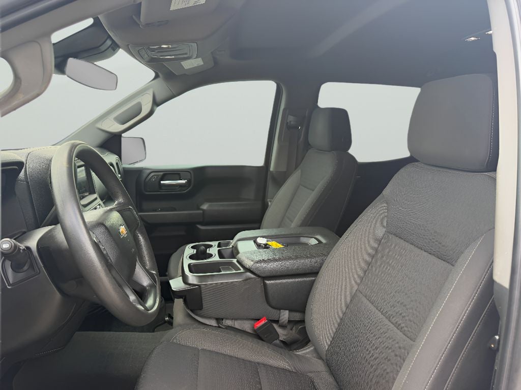 2023 Chevrolet Silverado Custom