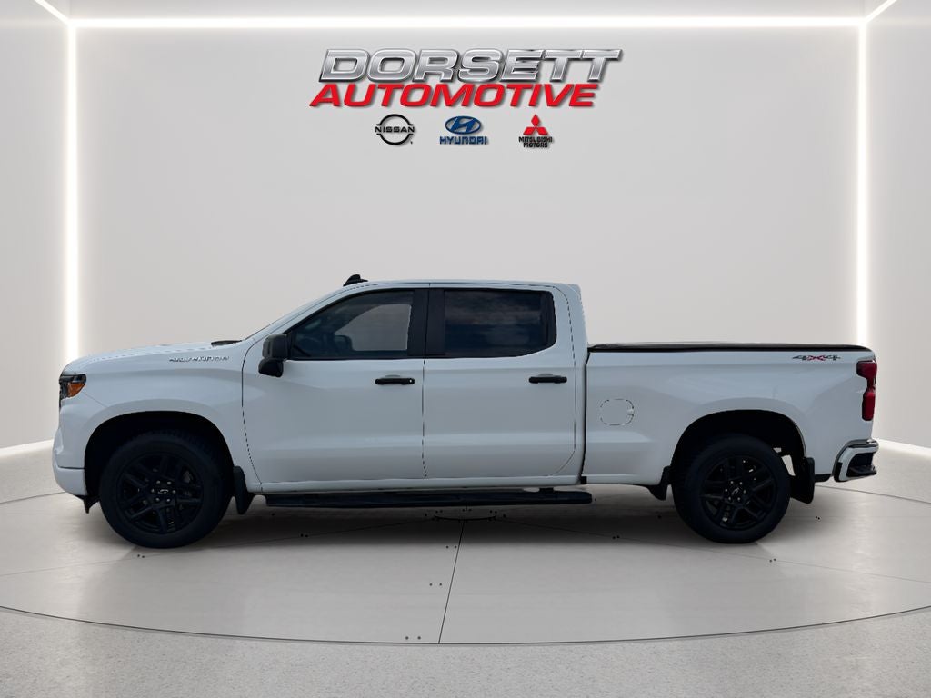 2023 Chevrolet Silverado Custom