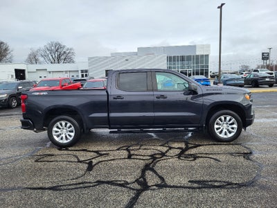 2023 Chevrolet Silverado Custom