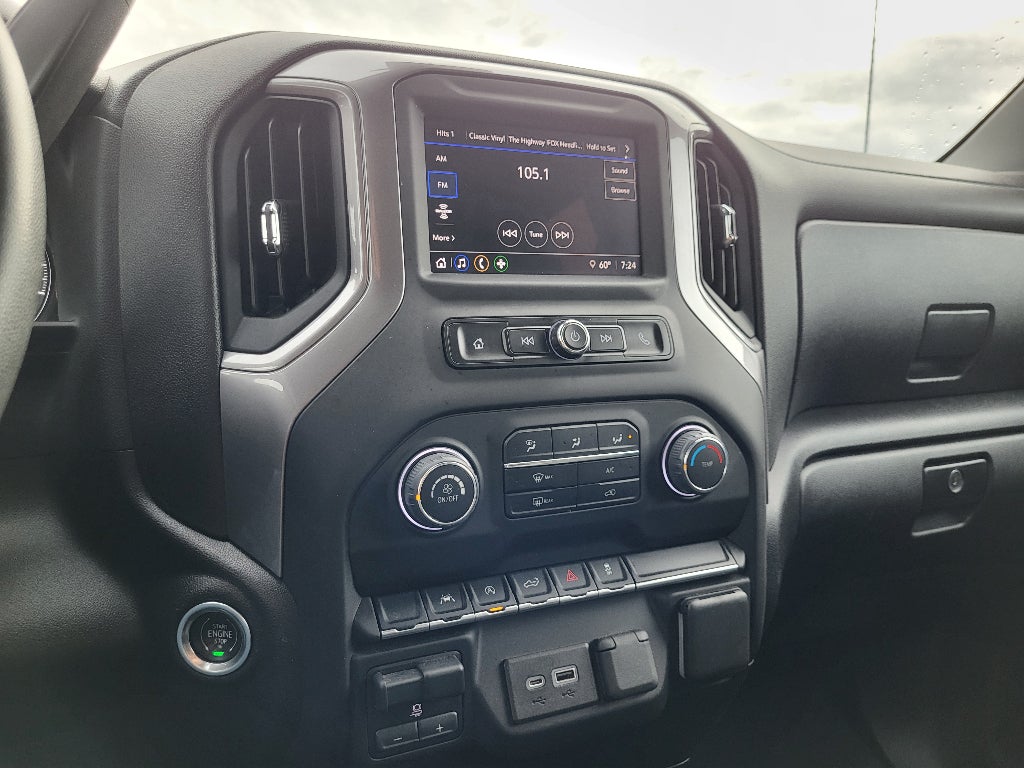 2023 Chevrolet Silverado Custom