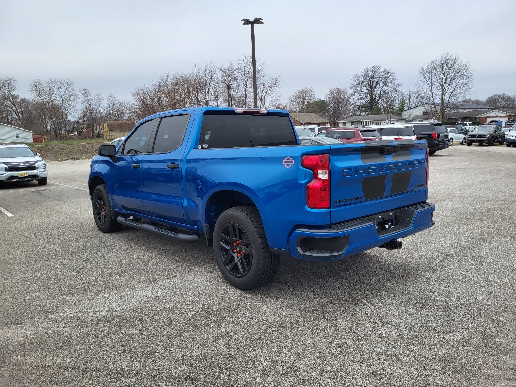 2023 Chevrolet Silverado Custom