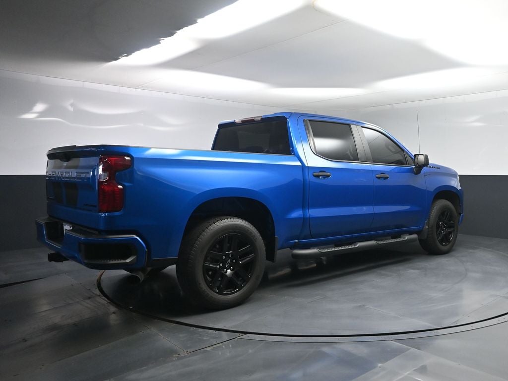 2023 Chevrolet Silverado Custom