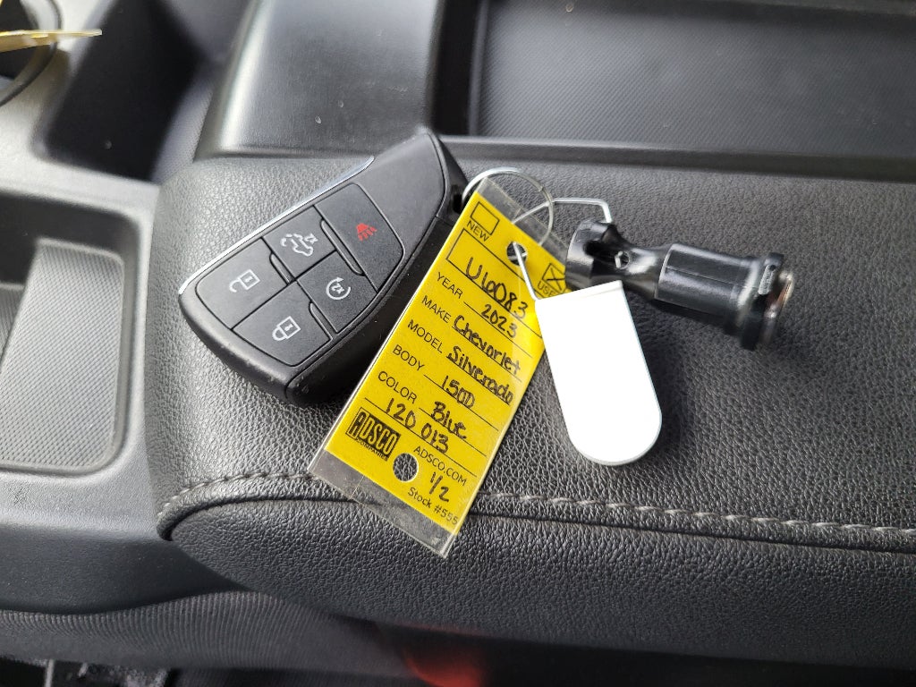 2023 Chevrolet Silverado Custom