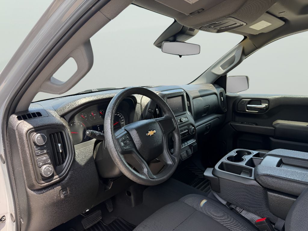 2024 Chevrolet Silverado Custom