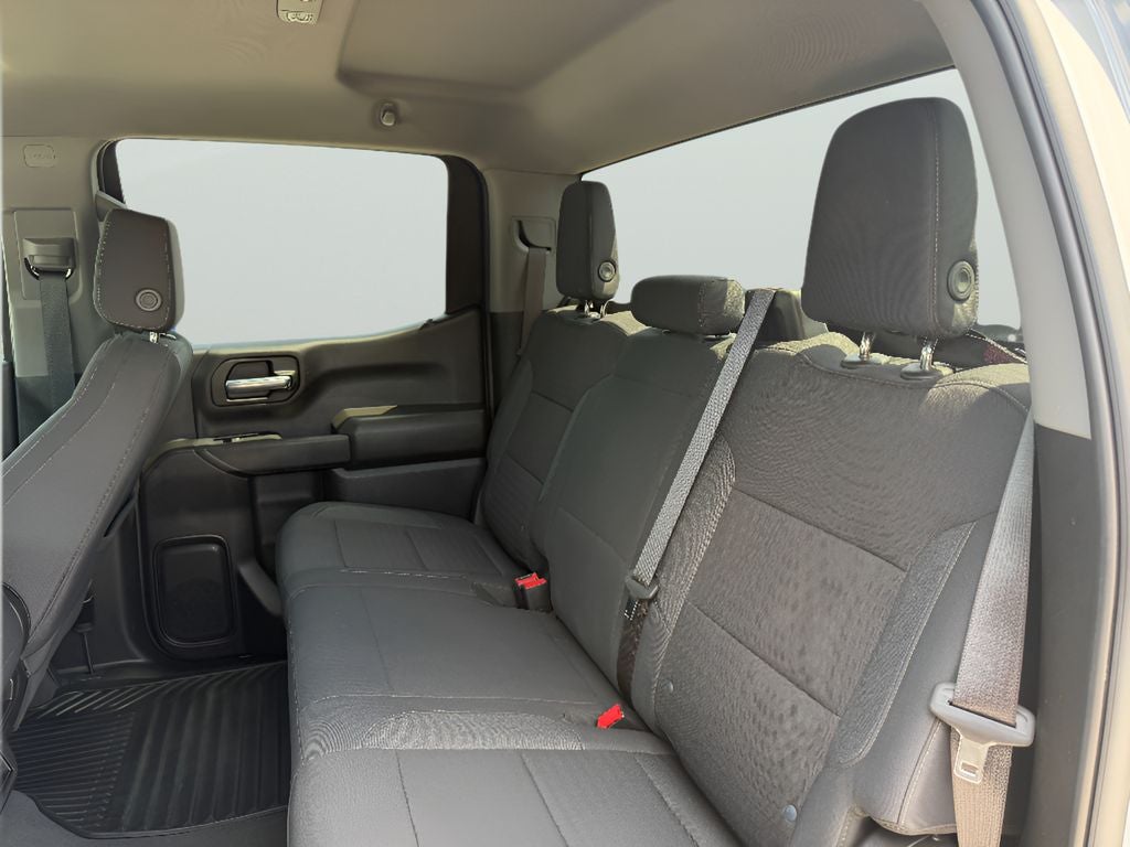 2024 Chevrolet Silverado Custom
