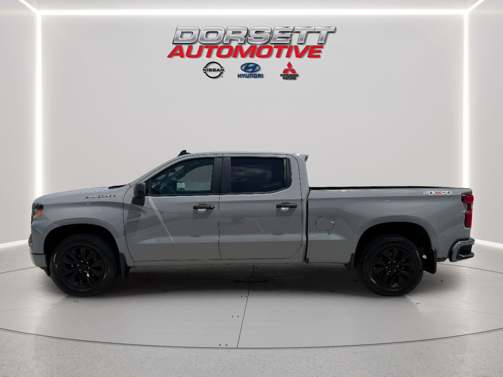 2024 Chevrolet Silverado Custom