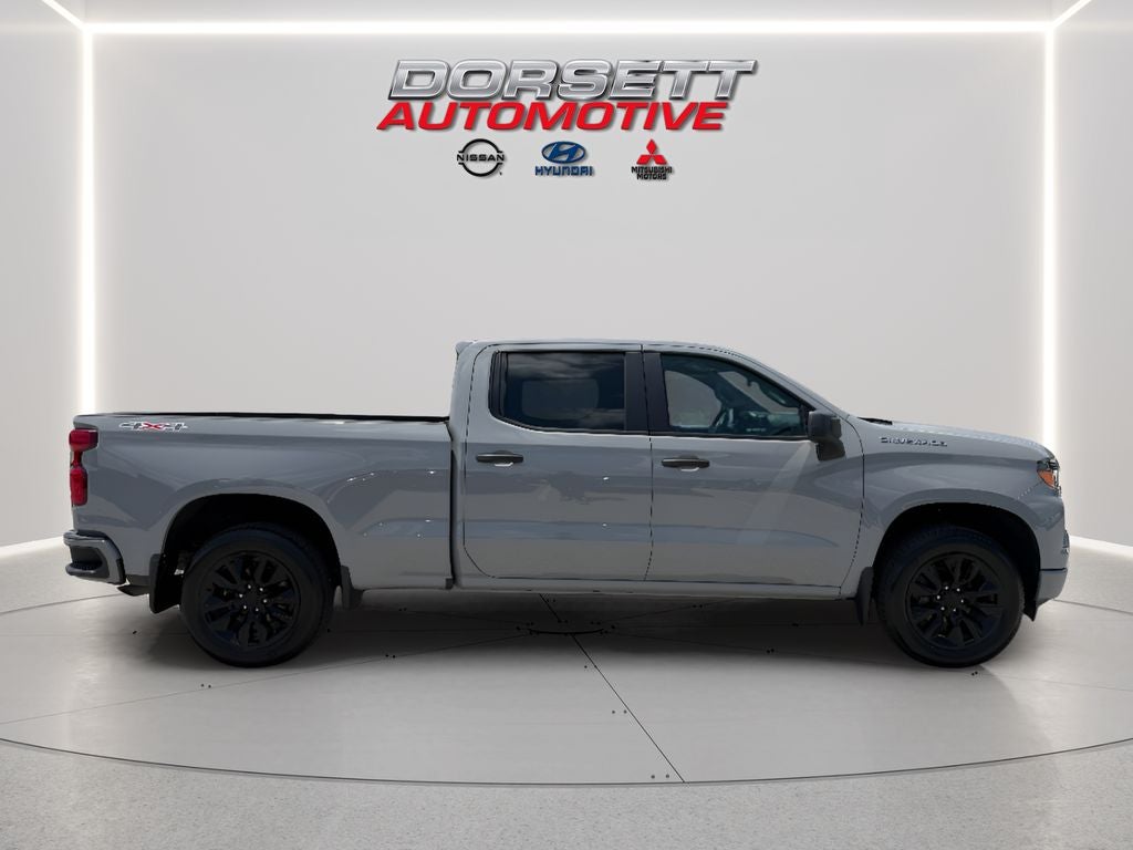 2024 Chevrolet Silverado Custom