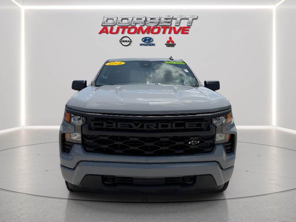 2024 Chevrolet Silverado Custom