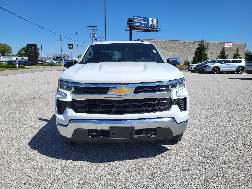 2025 Chevrolet Silverado LT