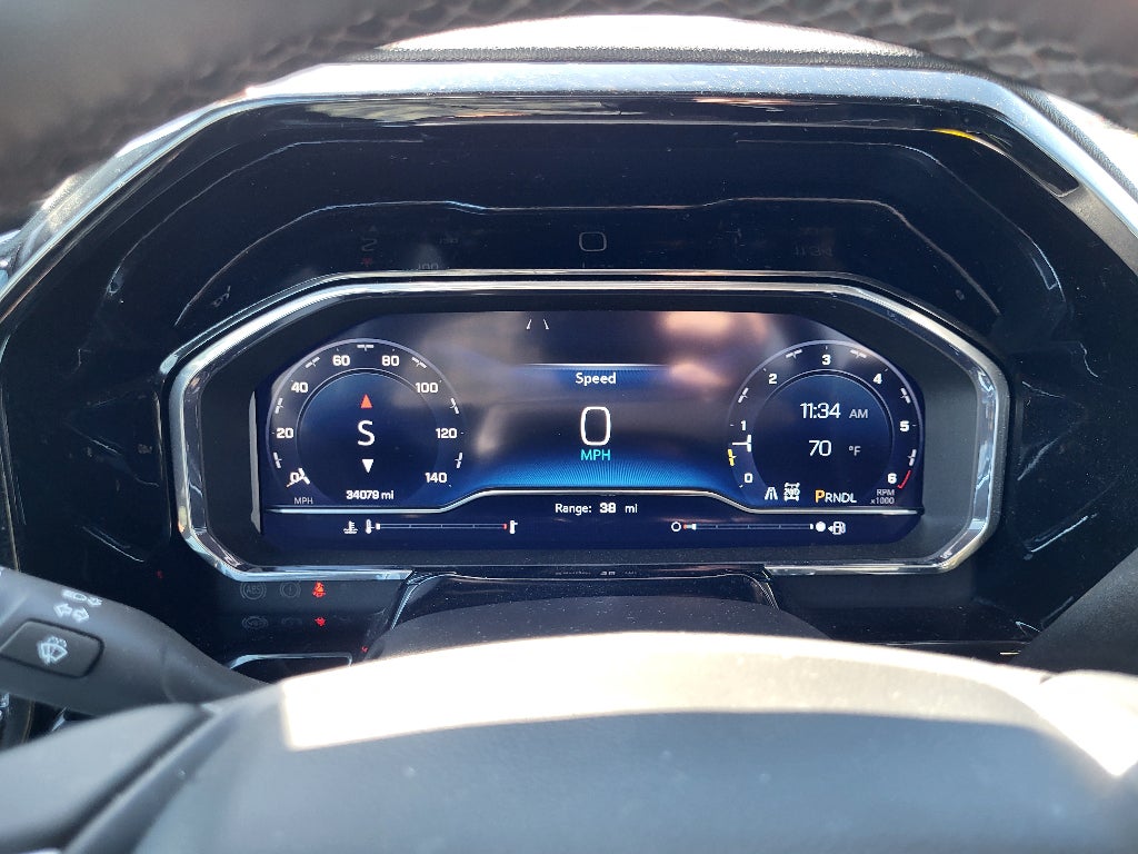 2025 Chevrolet Silverado LT