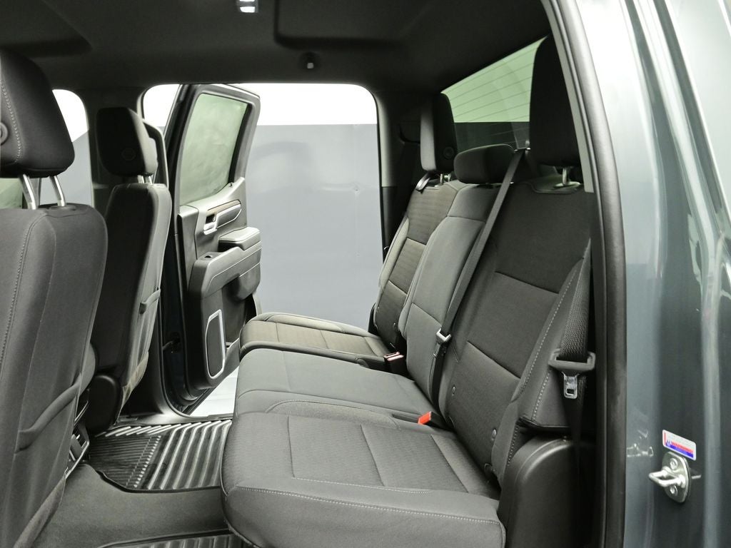 2025 Chevrolet Silverado LT