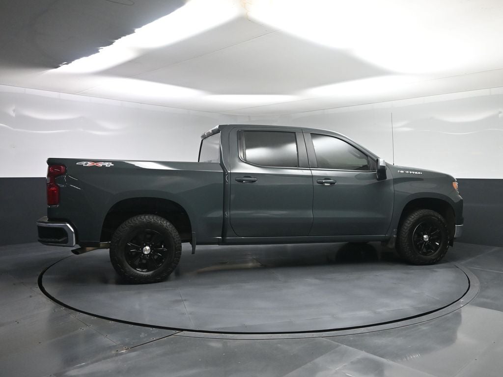 2025 Chevrolet Silverado LT