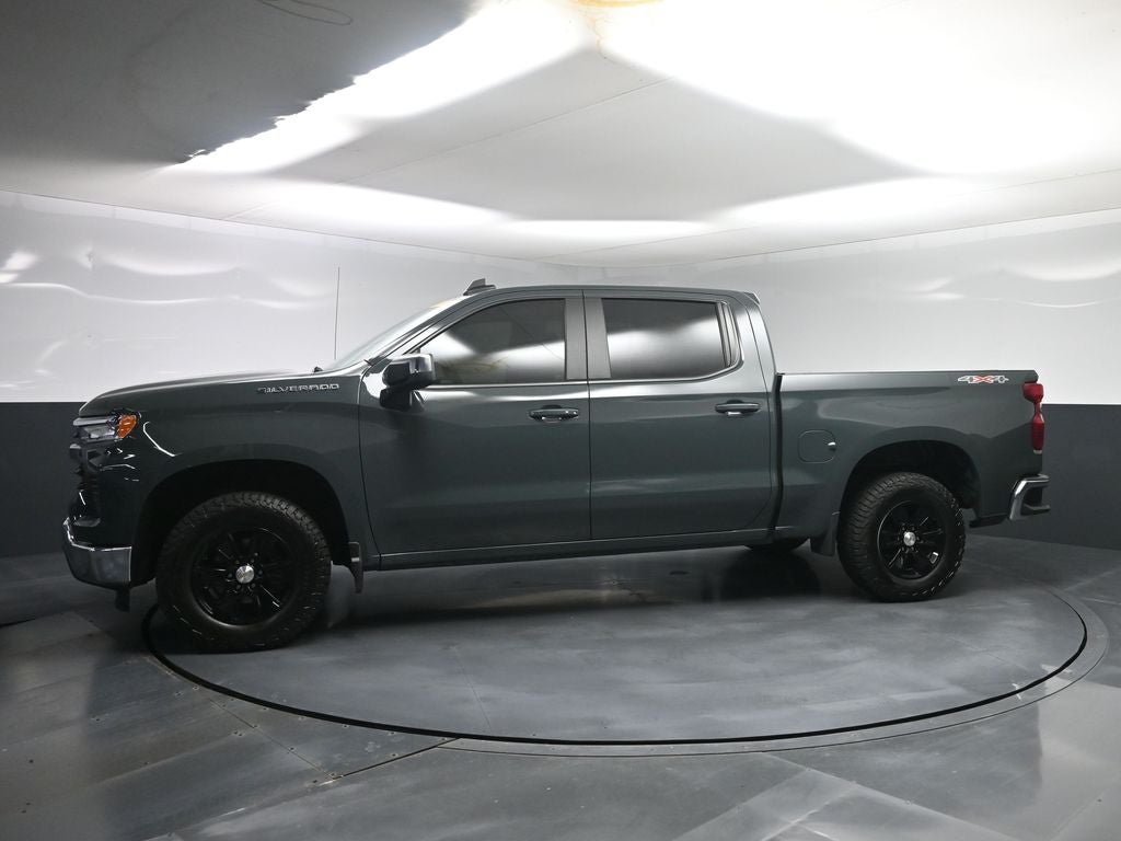 2025 Chevrolet Silverado LT