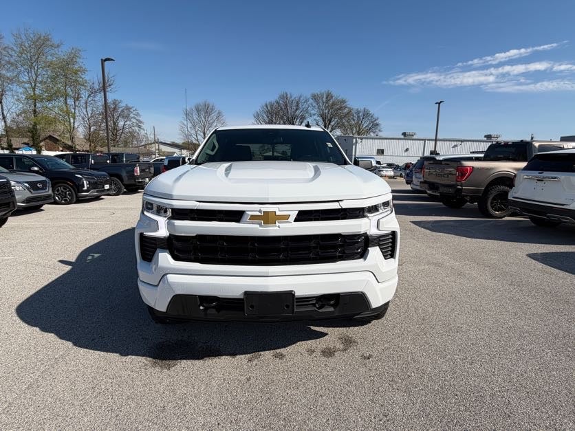 2025 Chevrolet Silverado LT