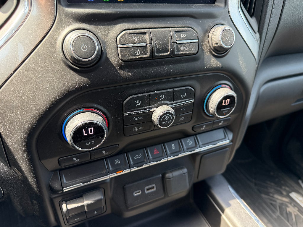 2021 Chevrolet Silverado RST