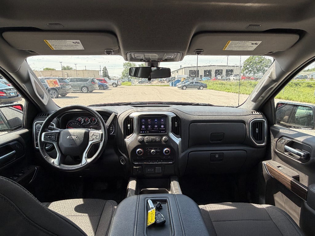 2021 Chevrolet Silverado RST