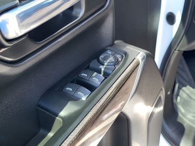 2022 Chevrolet Silverado RST