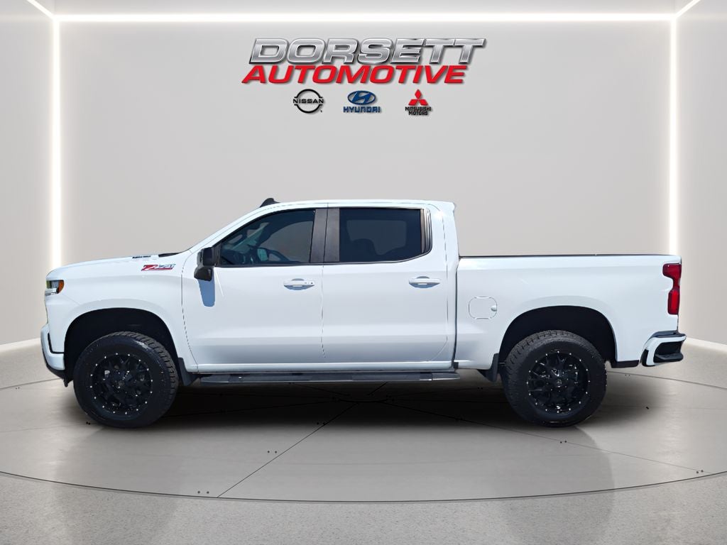 2022 Chevrolet Silverado RST