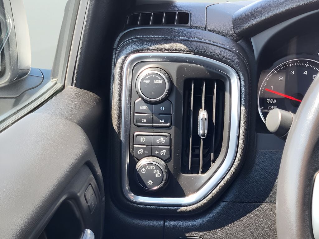 2022 Chevrolet Silverado RST