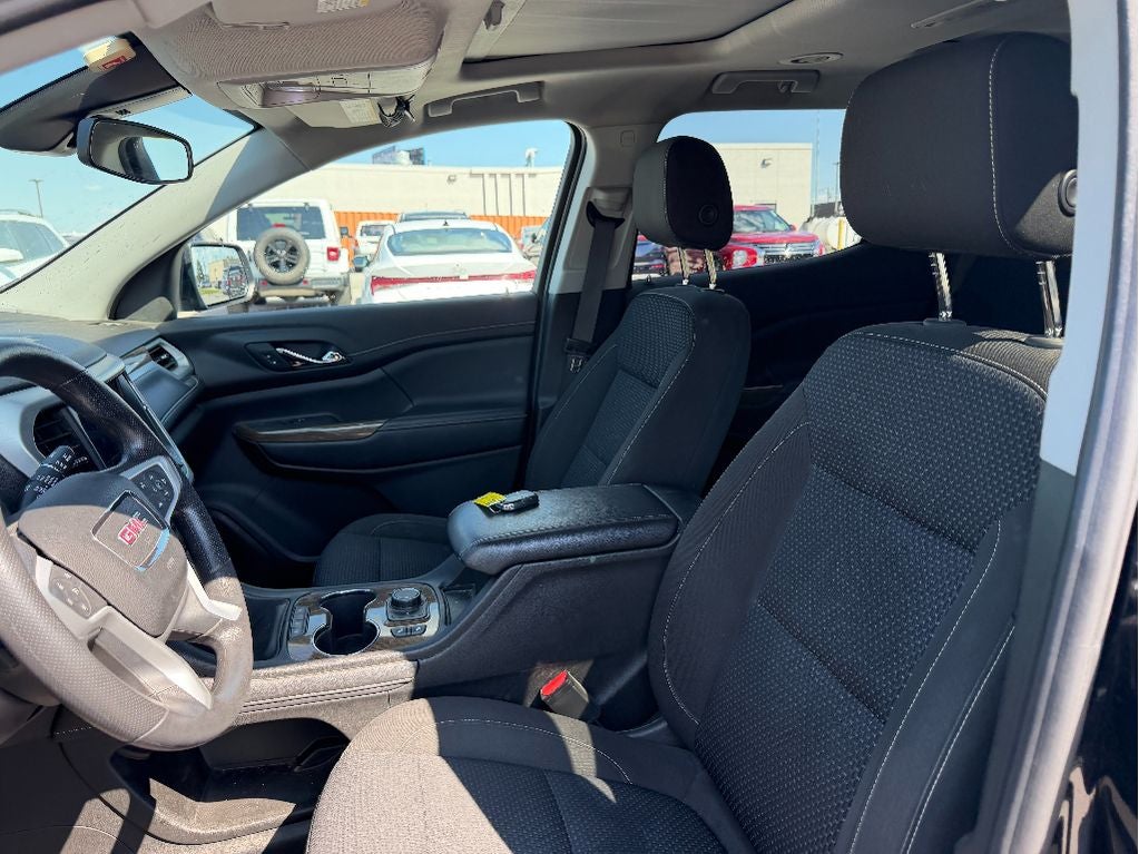 2021 GMC Acadia SLE