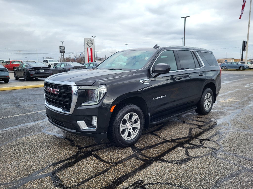 2023 GMC Yukon SLE