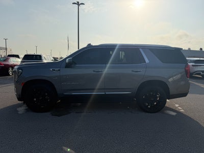 2022 GMC Yukon SLT