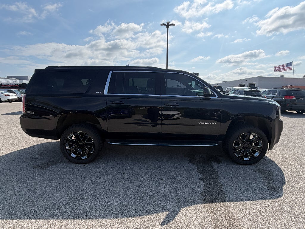 2020 GMC Yukon XL SLT