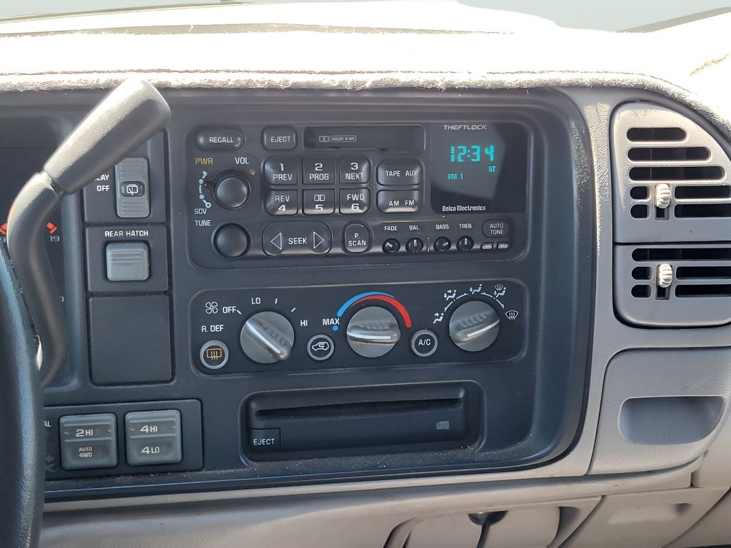 1998 Chevrolet Tahoe LS