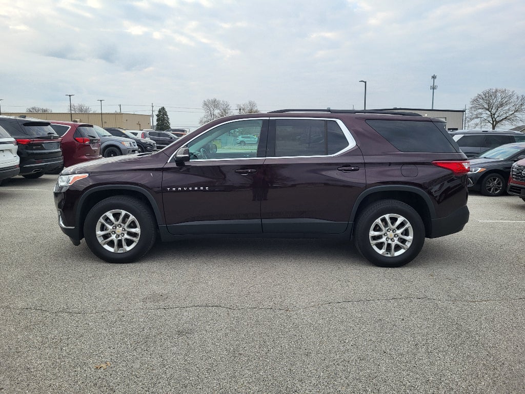2020 Chevrolet Traverse LT Cloth