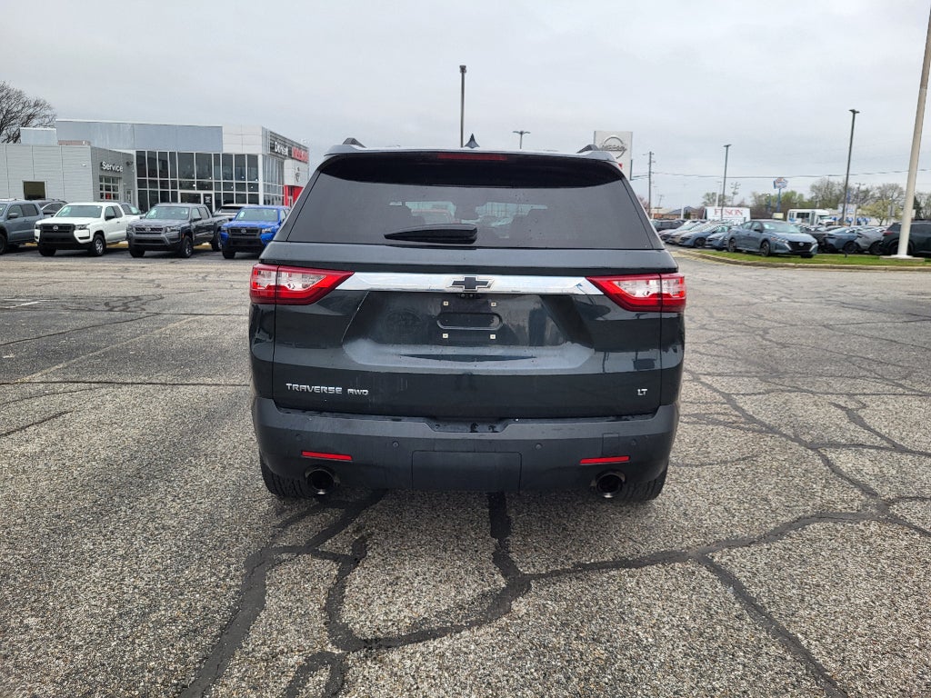 2021 Chevrolet Traverse LT Leather