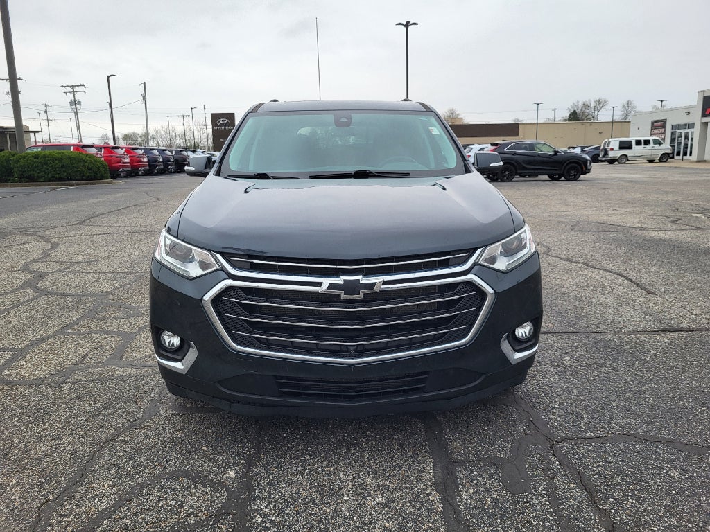 2021 Chevrolet Traverse LT Leather
