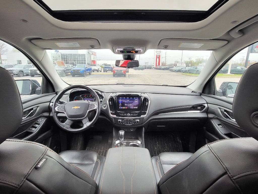 2021 Chevrolet Traverse LT Leather