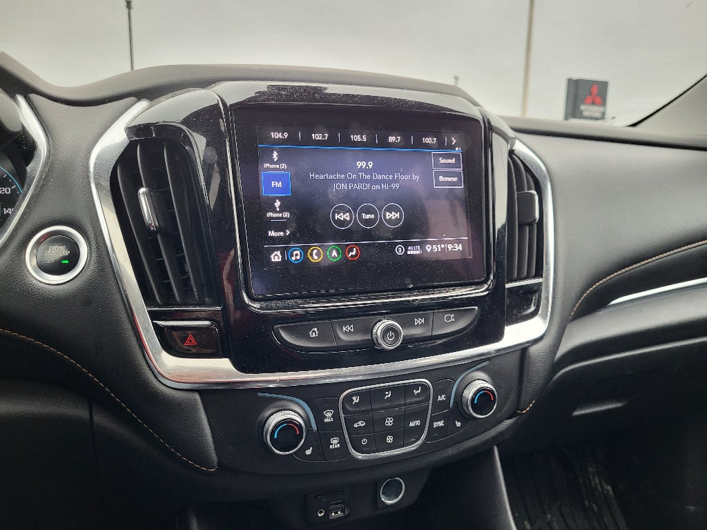 2021 Chevrolet Traverse LT Leather