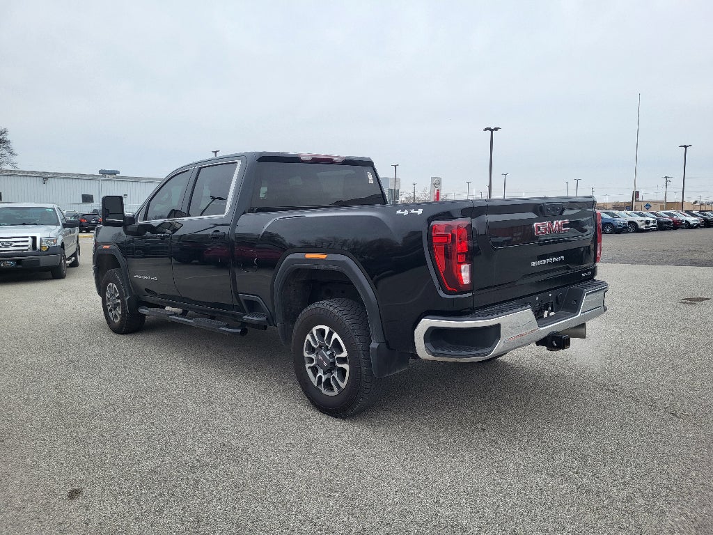 2024 GMC Sierra SLE
