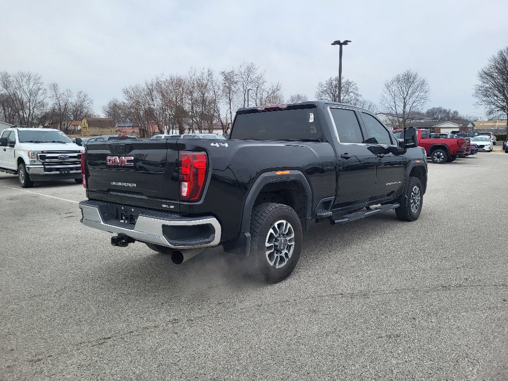 2024 GMC Sierra SLE