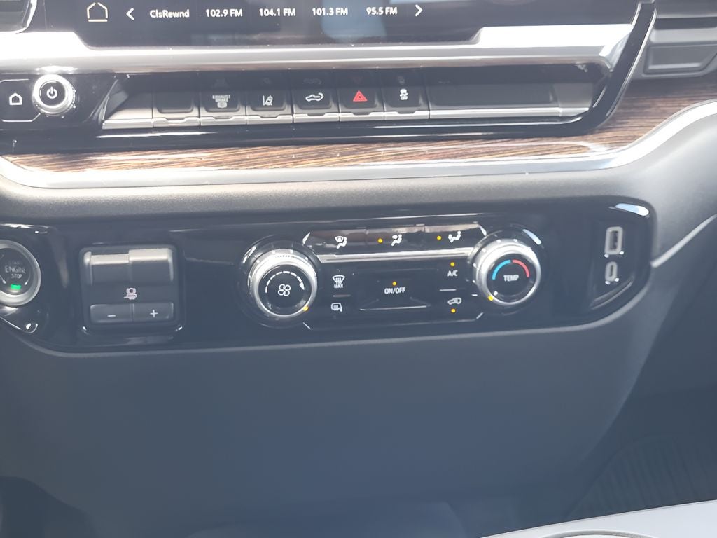 2024 GMC Sierra SLE