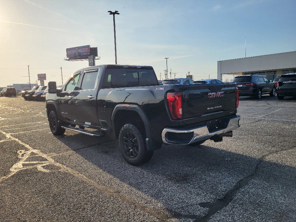 2020 GMC Sierra SLT