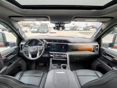 2024 GMC Sierra Denali