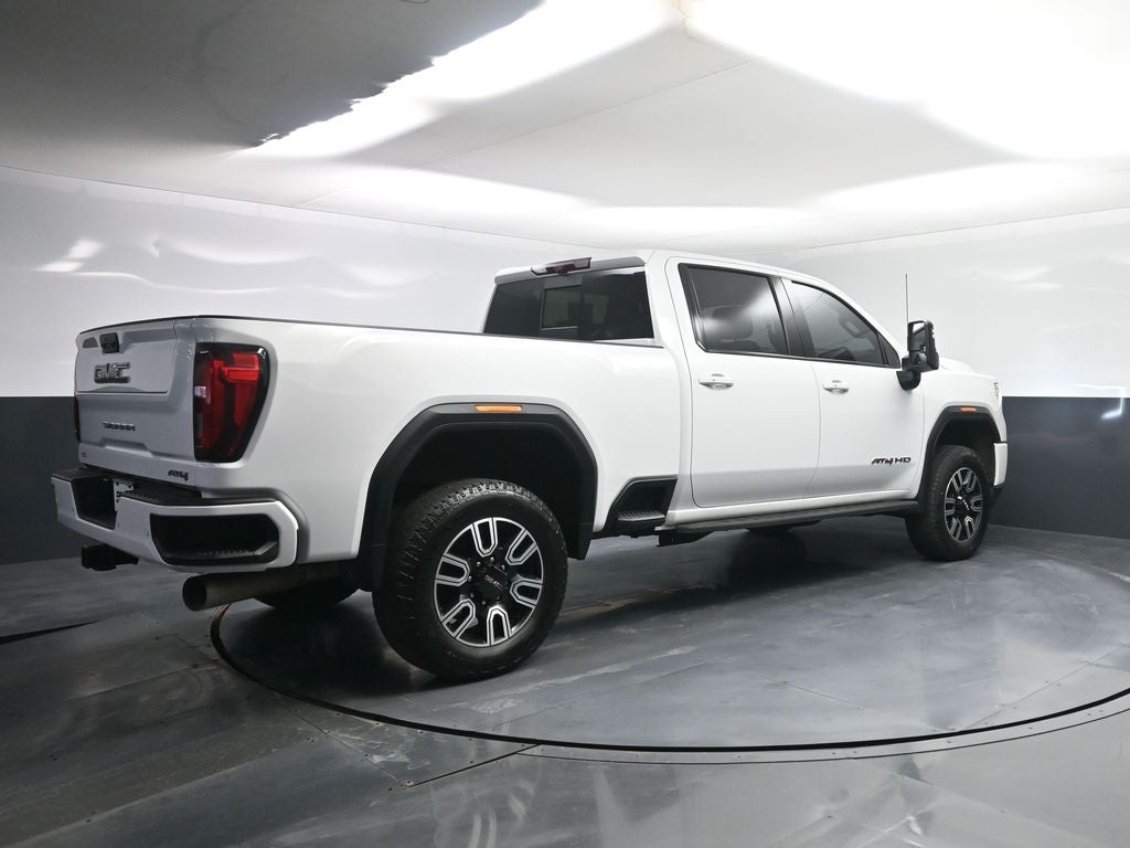2022 GMC Sierra AT4
