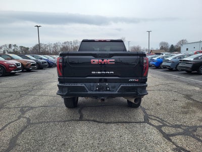 2024 GMC Sierra AT4