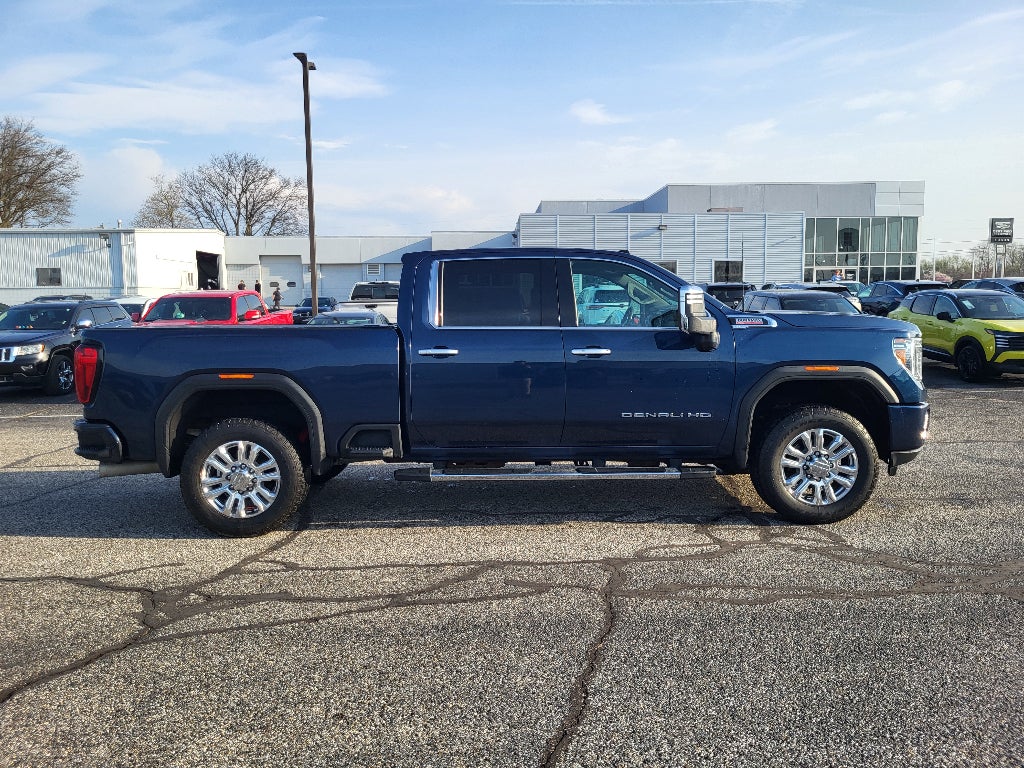 2023 GMC Sierra Denali