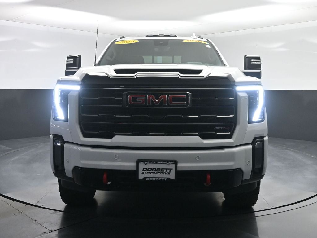 2024 GMC Sierra AT4