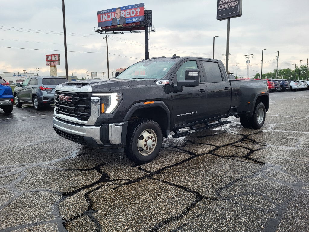2025 GMC Sierra Pro