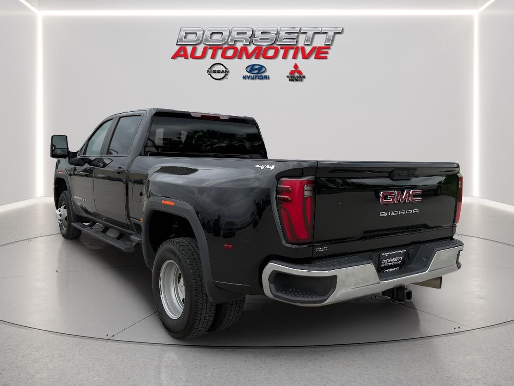 2025 GMC Sierra Pro