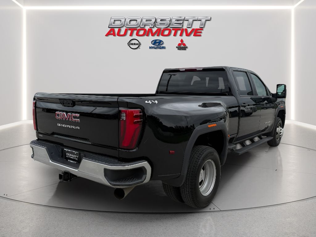 2025 GMC Sierra Pro