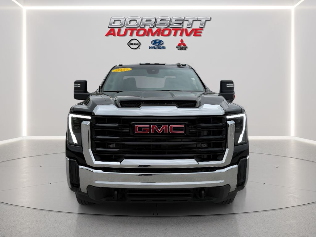 2025 GMC Sierra Pro