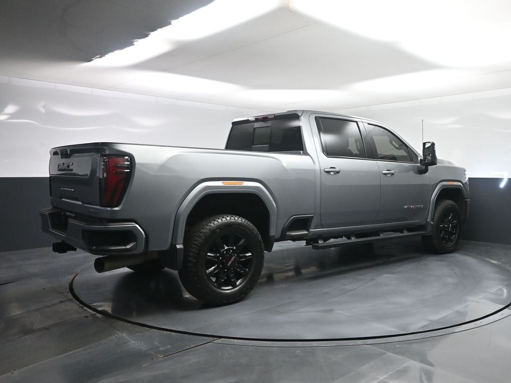 2025 GMC Sierra AT4